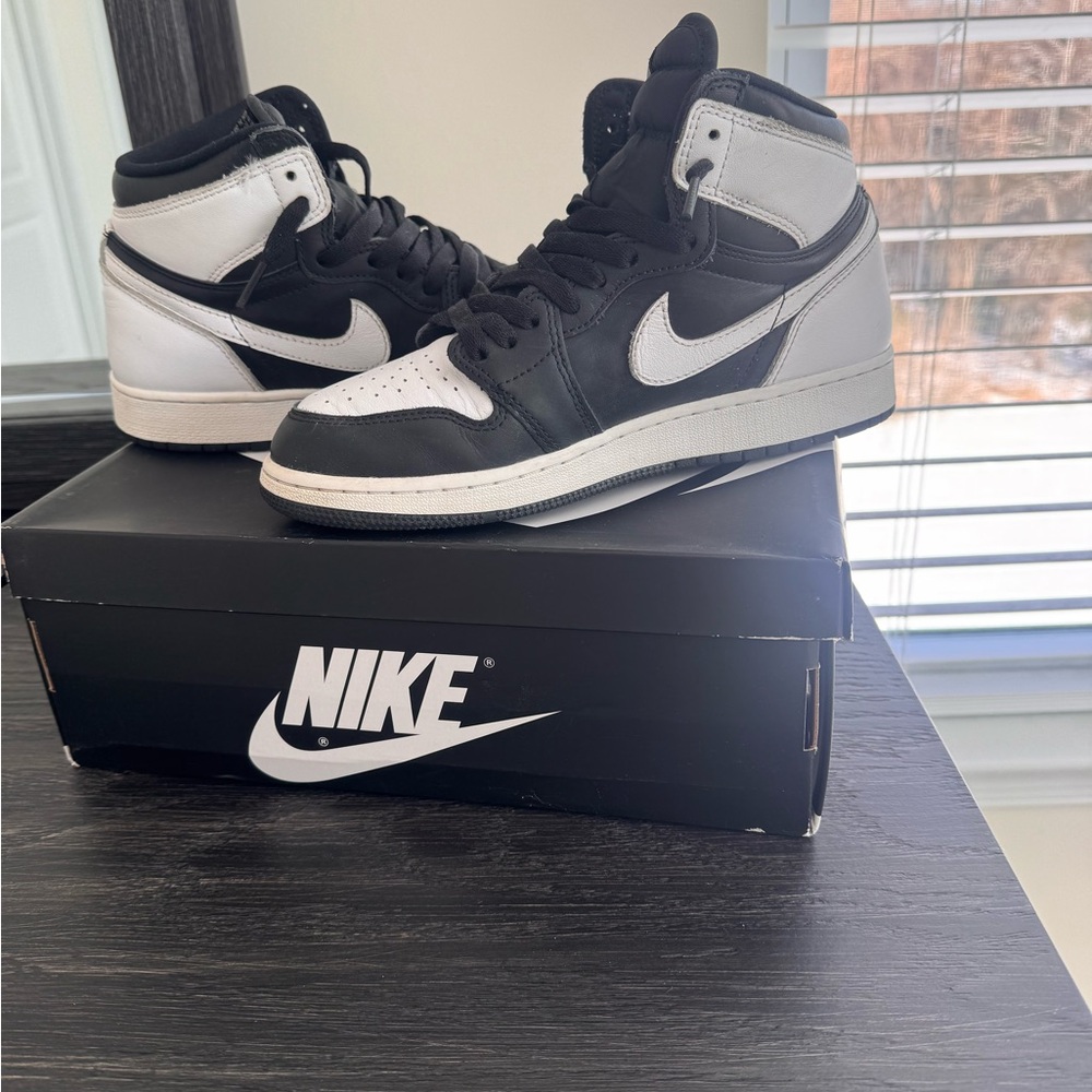 Nike Kids Sneakers Black and White
